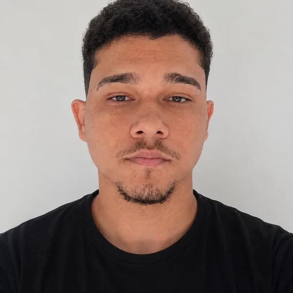 Retrato de Phillype Emmanuel Aguiar Sampaio Rodrigues