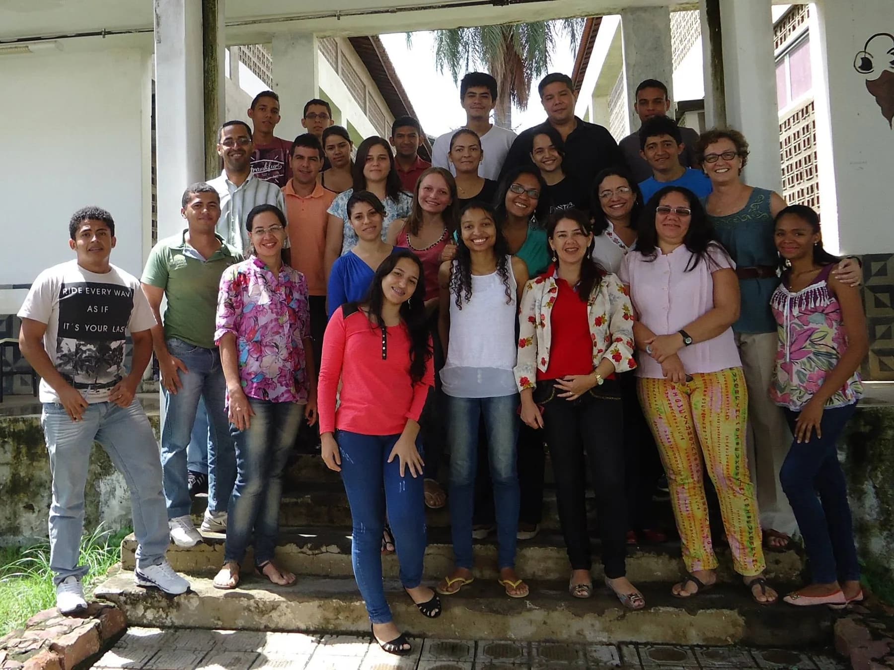 Grupo reunido no primeiro minicurso do OMEC em 2015