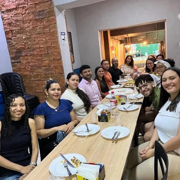 Integrantes do OMEC reunidos na confraternização de dezembro de 2023