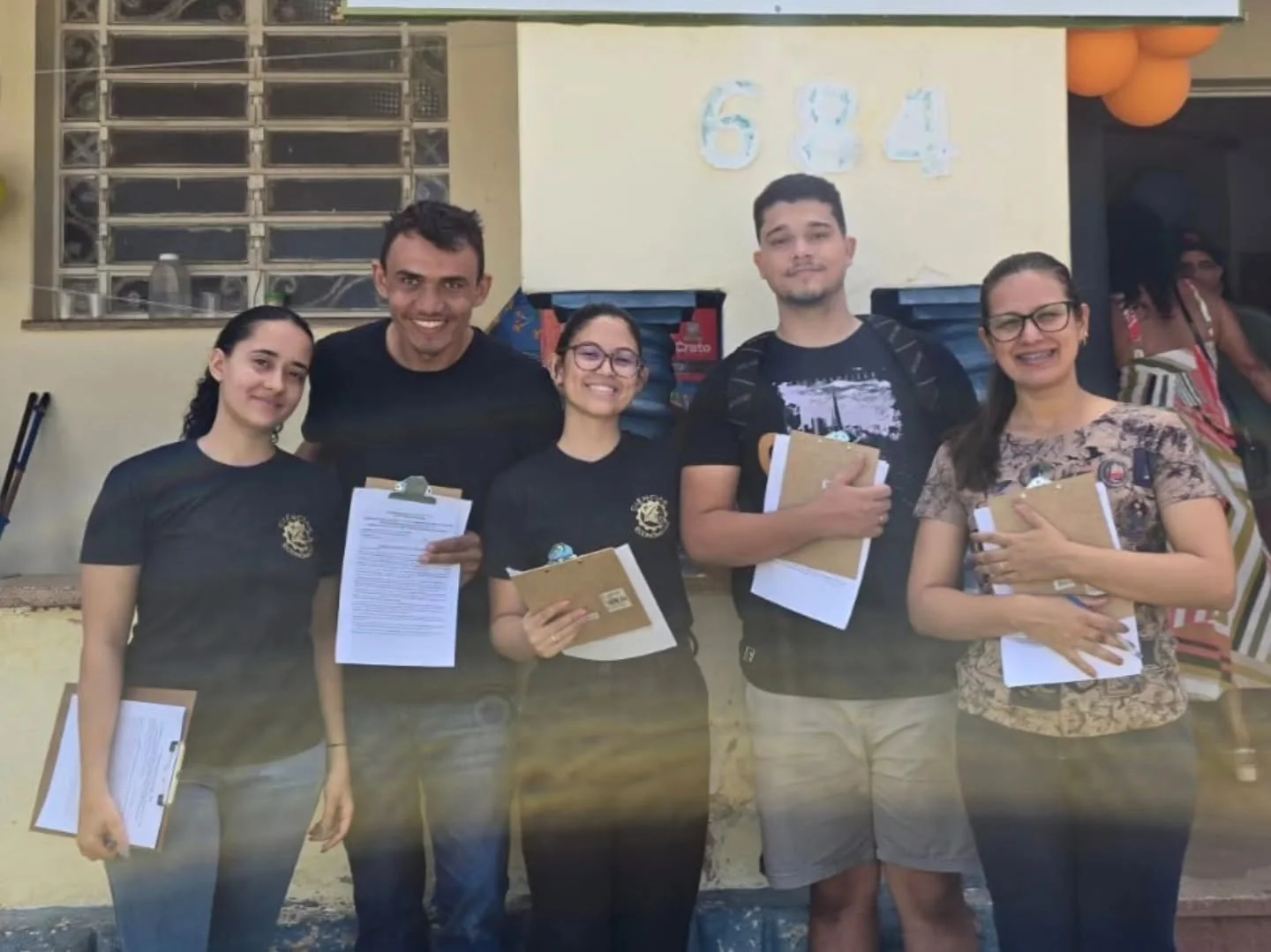 Equipe do OMEC durante atividade de extensão no Centro POP do Crato